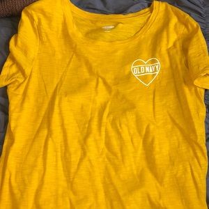 Old Navy graphic tee